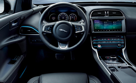 Jaguar XE Landmark Edition