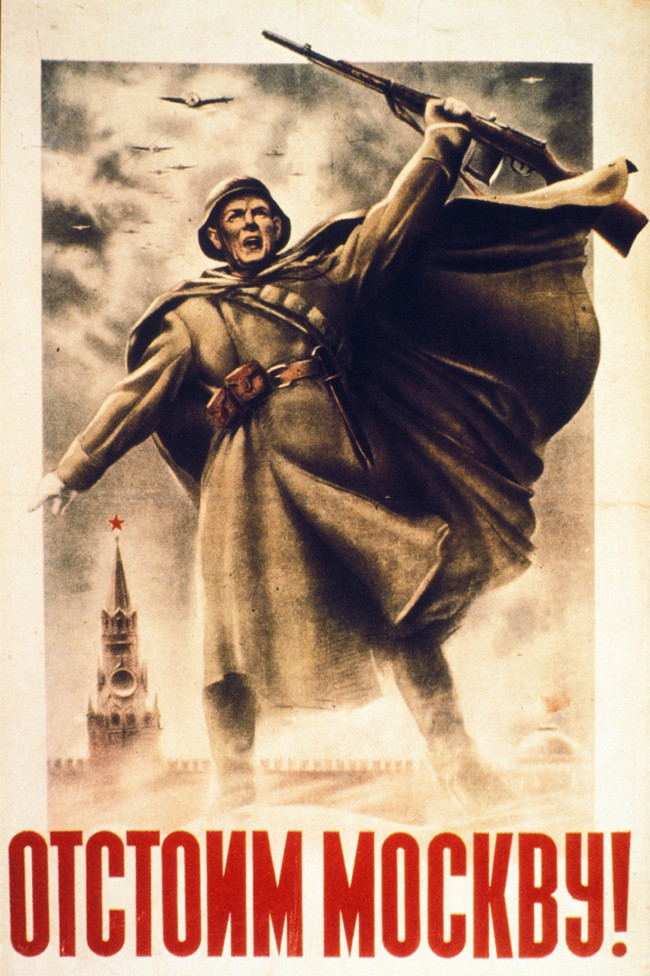 43 ejemplos de cartelería soviética que hicieron de la propaganda un arte insuperable 1024_2000