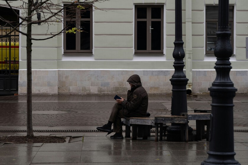 Trabajó 40 años en la misma empresa y lo despidieron cerca de su jubilación: "Tras 40 años de lealtad, me han tirado”
