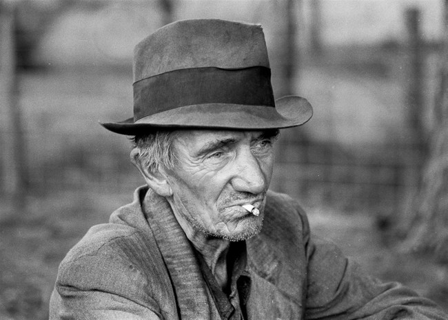 Old Man Hat Poor Smoking Farmer Vintage Retro Photo 625431