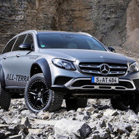 El Mercedes Clase E All-Terrain 4x4² es la unión del Clase G 4x4² y de un Clase E 