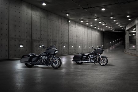 Harley Davidson Road Glide 2018 001