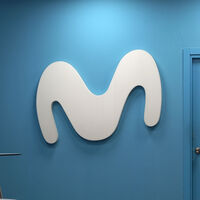 Todo lo que necesitas saber antes de subirte al misil de los 10 Gbps de Movistar: esta es la letra pequeña