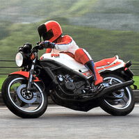 ¡Sonríe! Yamaha tiene planes para recuperar su mítica RD350... Y podría ser eléctrica