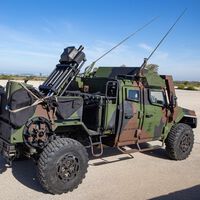 Estaban haciendo unas prácticas en Guadalajara con un vehículo militar de 600.000 euros: lo lanzaron desde un Airbus y salió mal