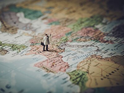 Descubre con esta web cuántas personas tenían tus apellidos en los 90 y en qué parte de España estaban