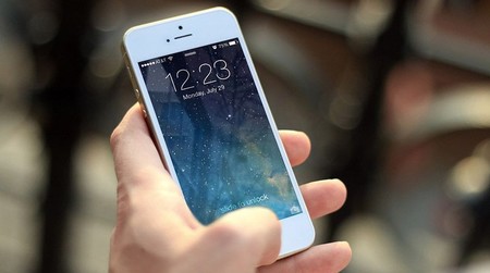 Samsung tiene que pagar a Apple 119 millones de dólares por su "deslizar para desbloquear"