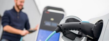 Los coches eléctricos son tan caros que ahora se pueden comprar seminuevos de hasta 12 meses con el plan MOVES III
