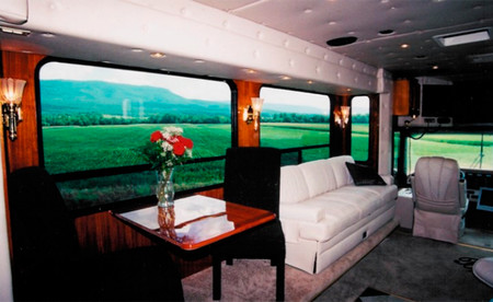 Terra Wind, la autocaravana anfibia del millón de dólares
