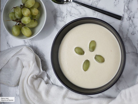 Receta del clásico ajoblanco: el padre de todos los gazpachos