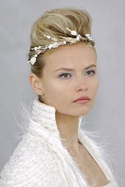 El peinado y los complementos del día de tu boda