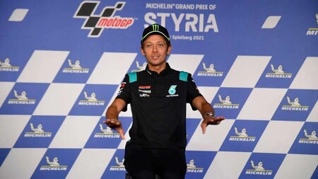 Valentino Rossi habla sobre su relación con Marc Márquez: "Para llevarme bien con él necesitaré 20 o 30 años más"
