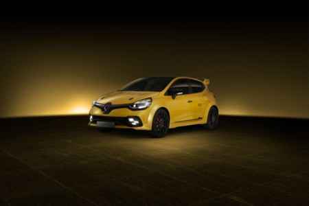 Se llama Renault Clio R.S. 16, saluda a sus 275 caballos