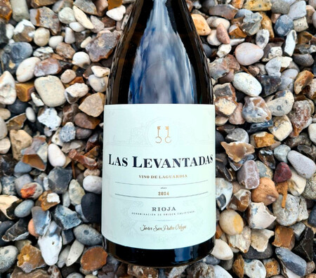 Las Levantadas Vino Blanco