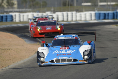 Ganassi se impone con uno de sus Riley-Ford en las 12 Horas de Sebring 2014