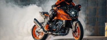 KTM ya presume de "estar de vuelta" gracias a Bajaj. Han esquivado una bala, ¿pero ahora? India podría tener algo más que ver