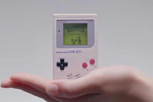 Una de las sorpresas del Pokémon Presents ha sido una Game Boy en miniatura, pero no se trata de una consola para jugar 