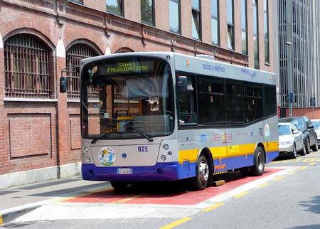 Conductix-Wampfler, el sistema que permite recargar autobuses eléctricos inalámbricamente en Italia desde hace 10 años