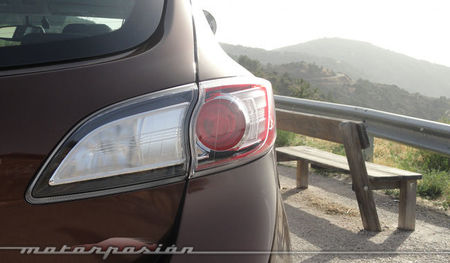 Mazda3 1.6 CRTD 115 cv grupos ópticos traseros