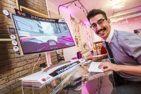 LG presenta una nueva gama de monitores que se apuntan al 4K en formato ultrapanorámico