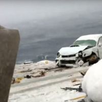 Cuando el mar se enfada es capaz de tragarse 52 coches de un único barco