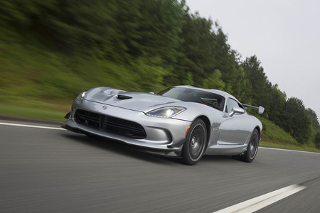 El Dodge Viper quiere irse por la puerta grande: con el récord del Nürburgring
