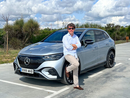 Mercedes EQE SUV 2023 Prueba Contacto 26