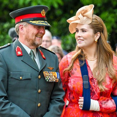 Primeras imágenes de Amalia de Holanda tras su operación por su reciente caída a caballo