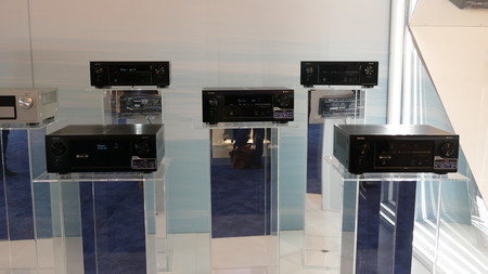 La gama media-alta de receptores AV de Denon viene a la última en formatos y sobrada de potencia
