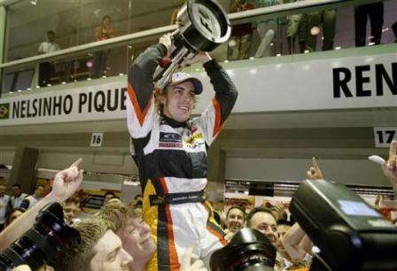 Fernando Alonso, el mejor piloto de 2008