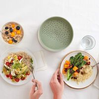 Este es el recipiente que cuece el arroz de forma fácil y rápida en el microondas, por menos de 14 euros