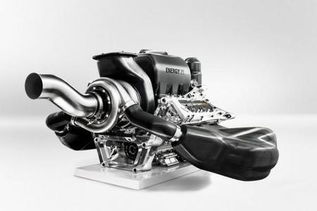 Renault y Mercedes solicitarán revisión del reglamento técnico