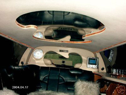 General Lee Limusina Lincoln Towncar