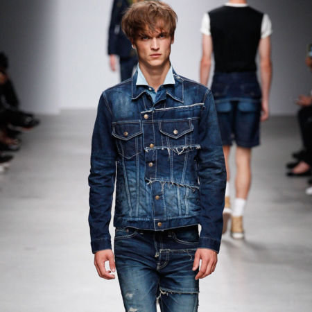 Clásico reinventado: Como usar el doble denim esta temporada