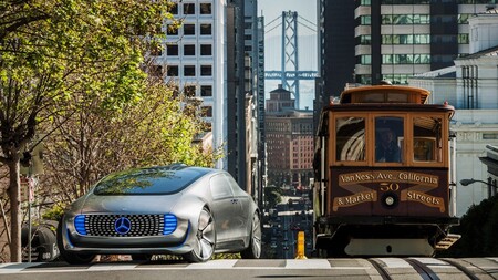 Mercedes-Benz ya no quiere coches autónomos como taxi: "No queremos correr una carrera que ya no se puede ganar"