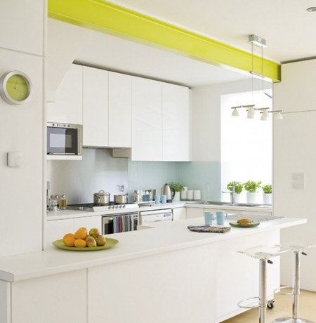 Cocinas pequeñas: colores y acabados para dar sensación de amplitud
