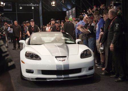 Corvette 427 Convertible, adjudicado por... 600.000 dólares