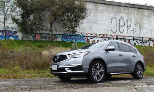 Probamos el nuevo Acura MDX, un SUV tan familiar como premium