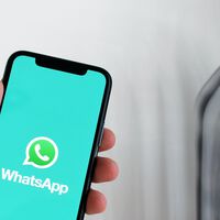 WhatsApp por fin notó que las copias en Google Drive pueden ser un dolor de cabeza para restaurar, así que tiene un plan