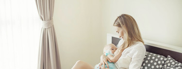 La importancia de mirar a tu bebé cuando lo estás alimentando