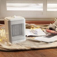 Consigue uno de los calefactores de bajo consumo más valorados de Amazon para estar calentitos en casa este invierno y por menos de 30 euros
