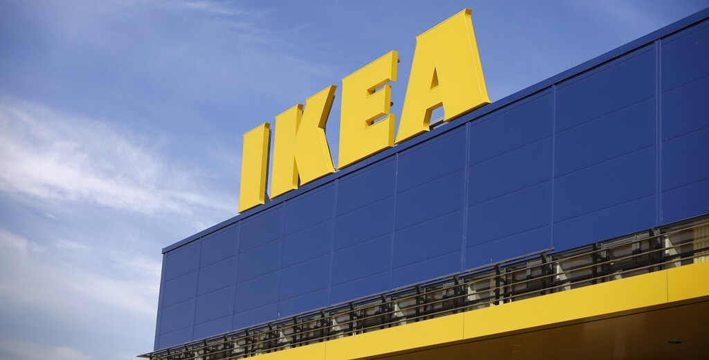 IKEA tiene una mesa auxiliar ideal para primavera: es bonita y tiene un purificador de aire incorporado que se conecta al móvil 