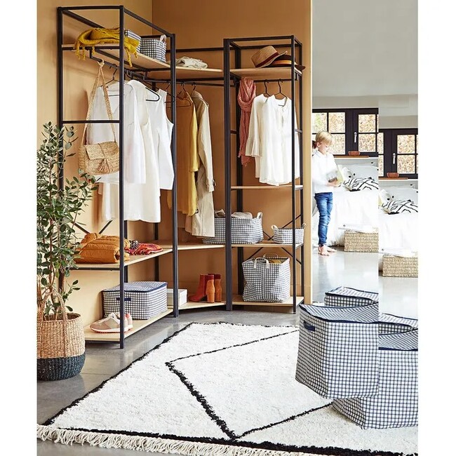 Algunos muebles esquineros de La Redoute con los que sacar