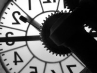 Los contratos de duración inferior a 7 días deben pagar un recargo en la cotización 