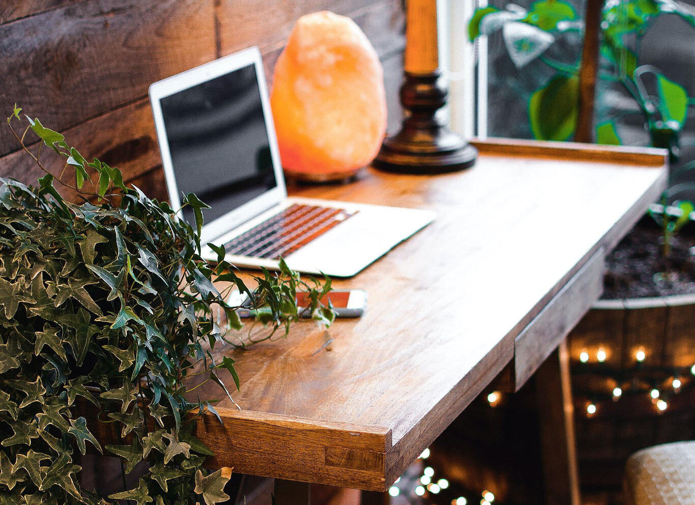 Entra en vigor el texto definitivo de la ley de teletrabajo y así te pueden sancionar si la incumples