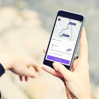 Cabify ya permite pedir taxis en Santander a través de su app, mientras que el gremio se desmarca