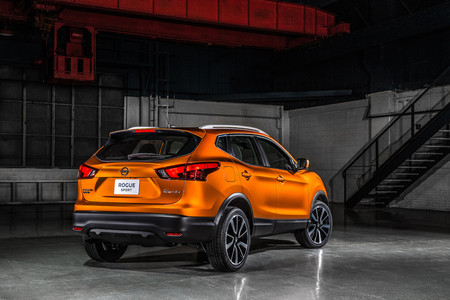 Nissan Rogue Sport 5