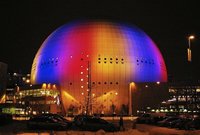 El centro del Sistema Solar esta en el "Globen" de Estocolmo