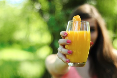 Bebidas y dulces sin azúcar también pueden dañar tus dientes