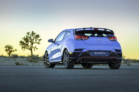 Hyundai Veloster N 15